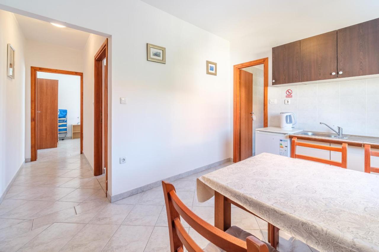 Beach Paradise Apartments Подстрана Экстерьер фото