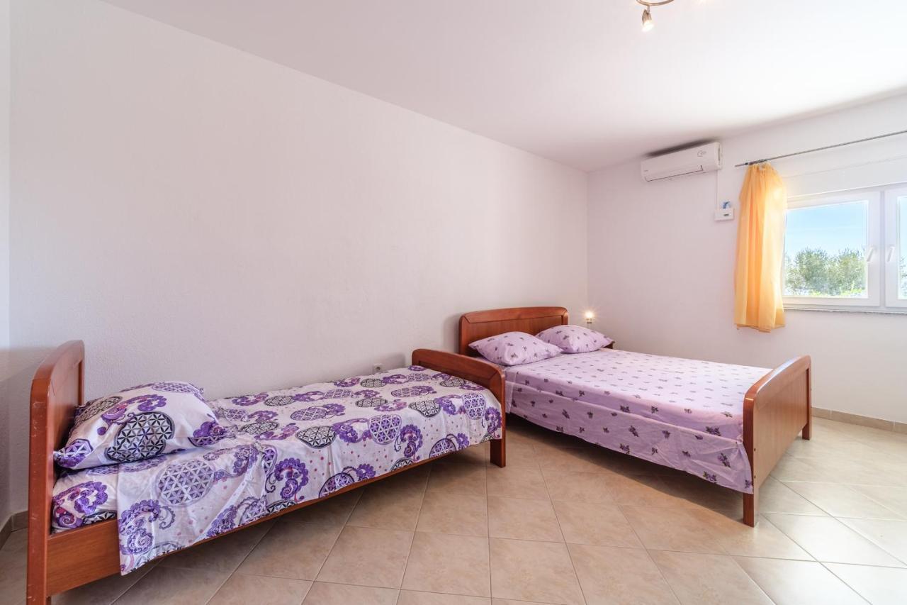 Beach Paradise Apartments Подстрана Экстерьер фото